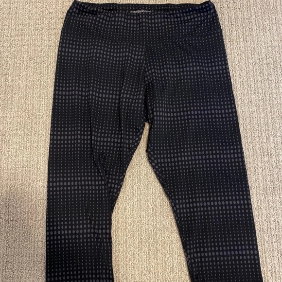 Crop Leggings - Picture 2 of 4